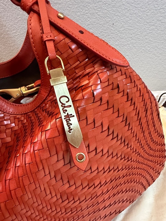 Cole Haan Genevieve Triangle Tote Red Woven Leather Shoulder Bag with Dustbag - Picture 4 of 12